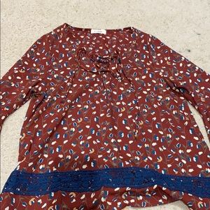 Blouse with lots of designs